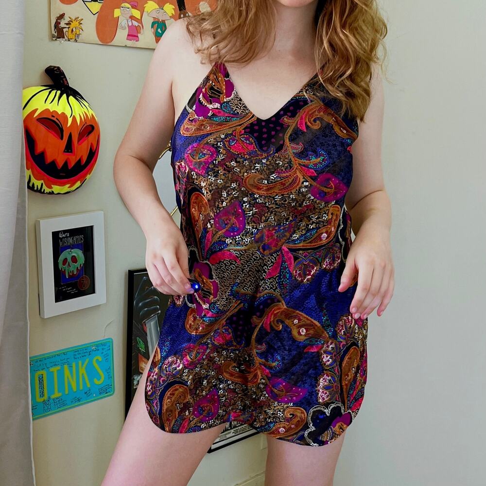 Vintage 90s Lucie Ann II Chemise Purple Paisley Size Small Medium